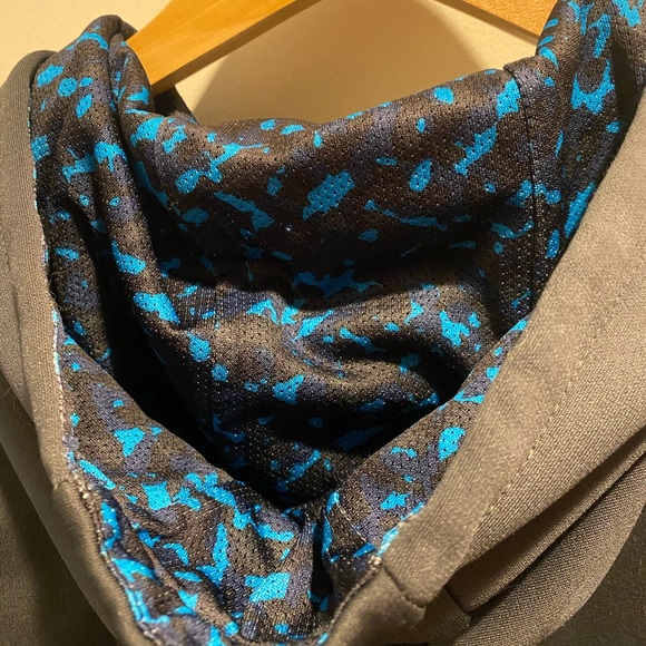 Nike Therma-Fit Hoodie - Picture 5 of 5